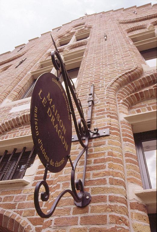 B&B Maison Le Dragon Brugge Buitenkant foto